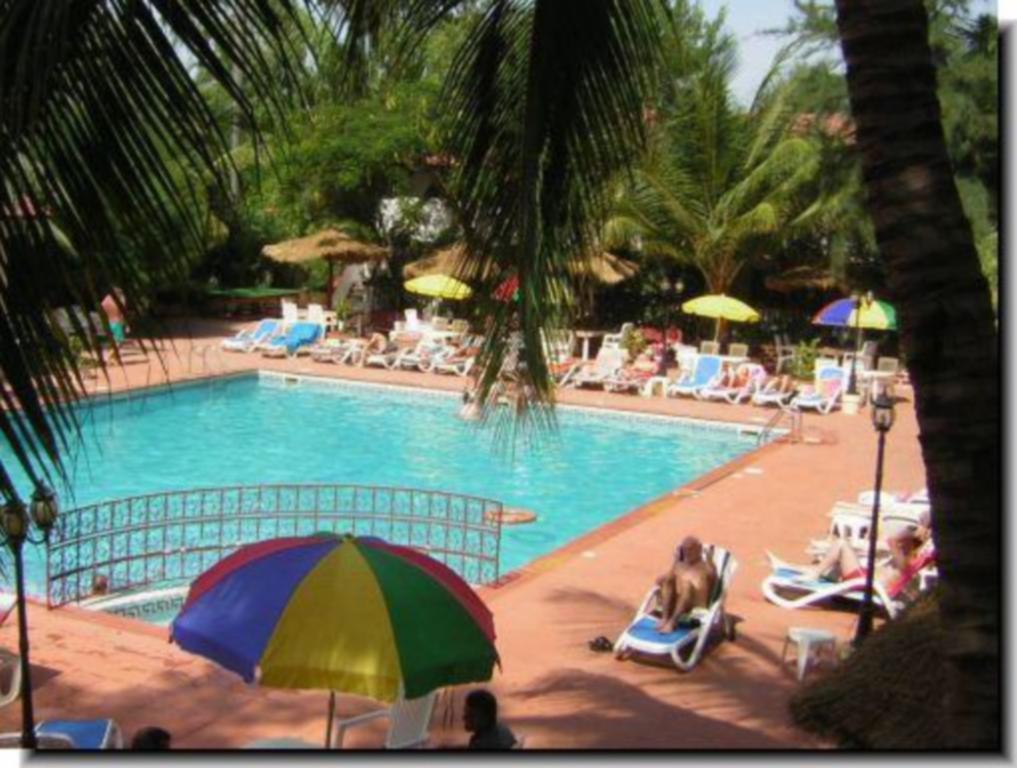 Badala Park Hotel Kotu Extérieur photo