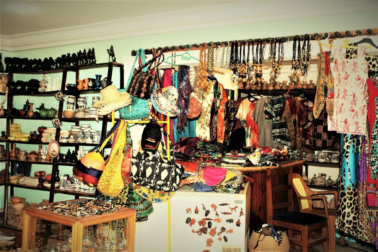 Badala Park Hotel Kotu Extérieur photo