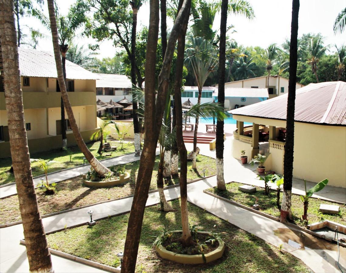 Badala Park Hotel Kotu Extérieur photo