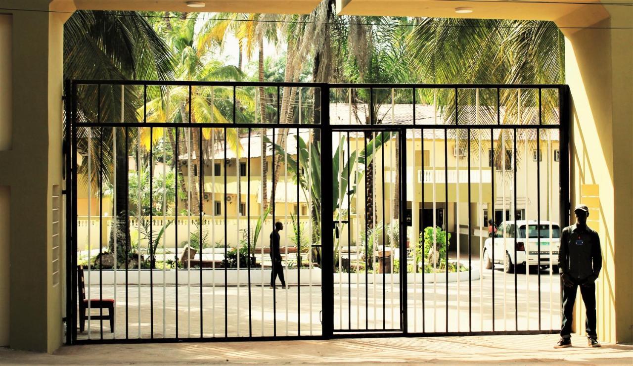 Badala Park Hotel Kotu Extérieur photo